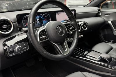 Mercedes Klasa A 180 Progressive 7G-DCT