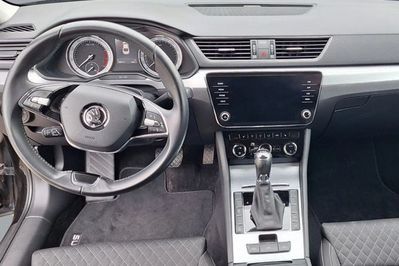 Skoda Superb 2.0 TSI Ambition DSG