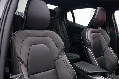 Volvo S60 B5 AWD Ultimate Dark aut