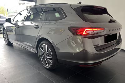 Skoda Superb Sportline 2.0 TSI DSG