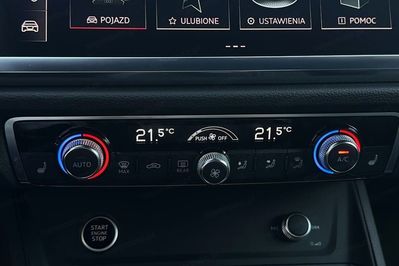 Audi Q3 35 TFSI mHEV S-Line S tronic