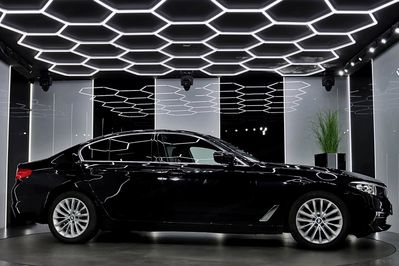 BMW Seria 5 530e iPerformance xDrive aut