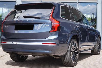 Volvo XC90 T8 AWD Plug-In Hybrid Ultra Bright 7os