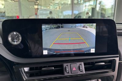 Lexus ES 300h Business Edition