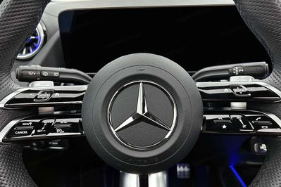 Mercedes GLA 200 AMG Line