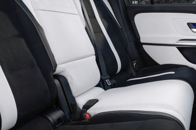 Mercedes GLB 250+ AMG Line