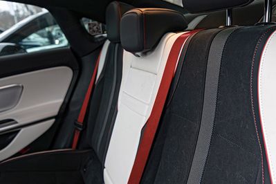 Mercedes CLA 220 4-Matic AMG Line