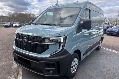 Renault Master dCi L2H2 Extra AT9