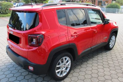 Jeep Renegade Altitude 1.5 T4 mHEV FWD DCT