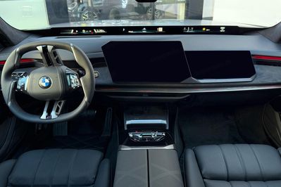BMW Seria 7 740 xDrive M Sport