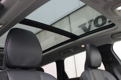 Volvo V90 T6 AWD Plug-In Hybrid Ultra Dark aut
