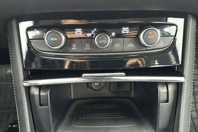 Opel Grandland X 1.6 T