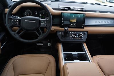 Land Rover Defender 110 3.0 D350 X-Dynamic HSE