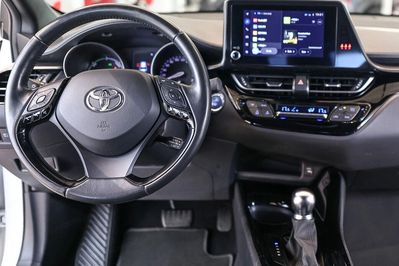 Toyota C-HR 1.8 Hybrid Style