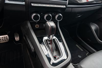 Renault Arkana 1.3 TCe mHEV R.S. Line EDC