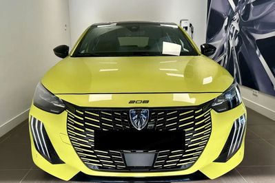 Peugeot 208 GT eDCS 1.2 mHEV