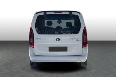 Toyota Proace City Verso Business 1.5