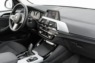 BMW X3 xDrive25d Advantage