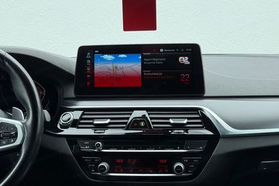 BMW Seria 5 Touring 530d xDrive M Sport