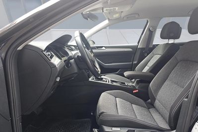Volkswagen Passat 1.5 TSI Business DSG