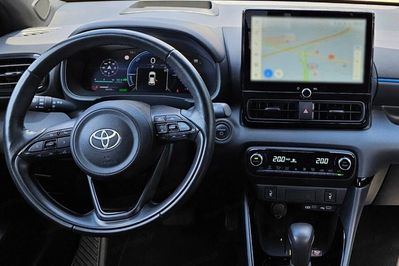 Toyota Yaris Hybrid 1.5 Premiere Edition