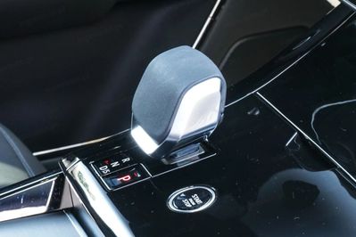 Land Rover Range Rover Sport D300 Dynamic SE