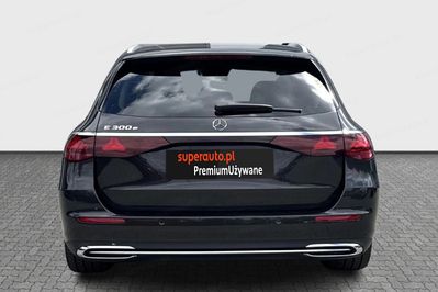 Mercedes E Klasa Kombi 300 e Avantgarde
