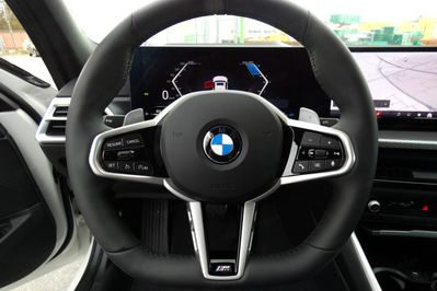 BMW Seria 3 318i M Sport