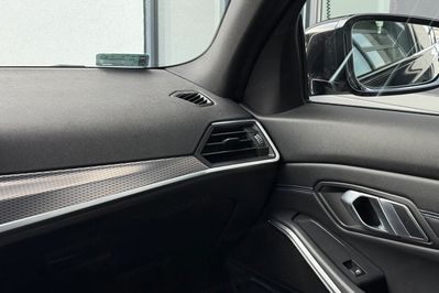 BMW Seria 3 320d xDrive M Sport