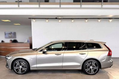 Volvo V60 B5 B AWD Inscription aut