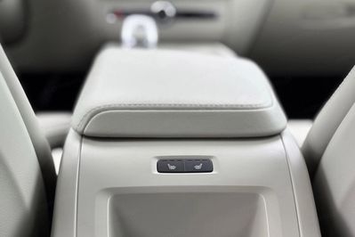 Volvo XC60 B4 D Plus Dark