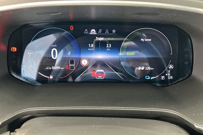 Renault Captur Intens 1.3 E-Tech AT