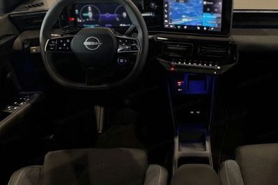 Nissan Micra Evolve 40kWh 2WD AT