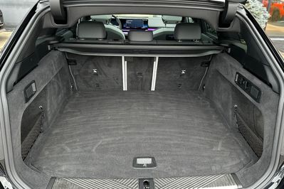 BMW Seria 5 Touring 520d xDrive M Sport