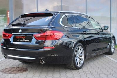 BMW Seria 5 Touring 530i xDrive Luxury Line
