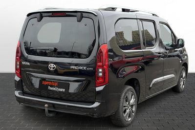 Toyota Proace City Verso Long L2H1 Family