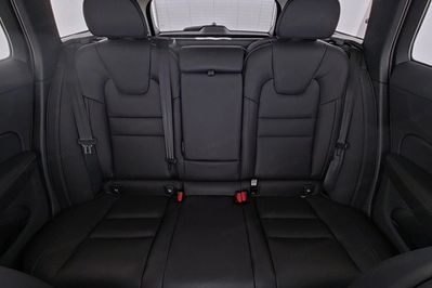 Volvo V60 B4 B Ultra Dark aut