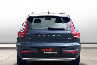Volvo XC40 B4 B AWD Momentum Pro