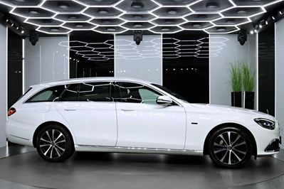 Mercedes Klasa E 300 de Avantgarde