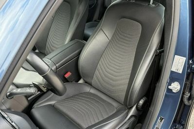 Mercedes GLB 200