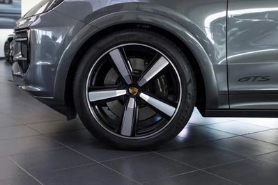 Porsche Cayenne GTS