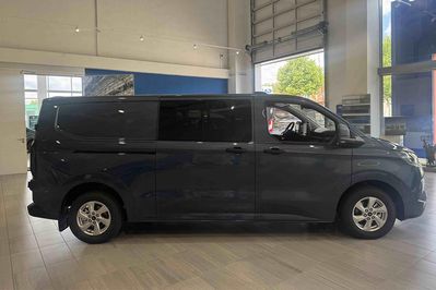 Ford Transit Custom 320 L2H1 Trend Zabudowa Brygadowa A8
