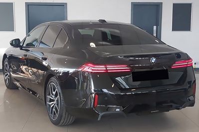 BMW Seria 5 530e xDrive M Sport