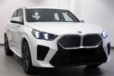 BMW iX2 eDrive20 M Sport