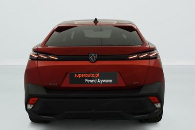 Peugeot 408 GT 1.2 mHEV e-DCS6