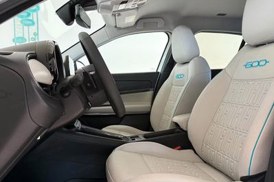 Fiat 600 La Prima 1.2 Turbo Hybrid eDCT