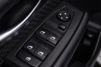 BMW Seria 2 218d Advantage aut