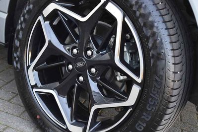 Ford Kuga ST-Line 2.5 FHEV