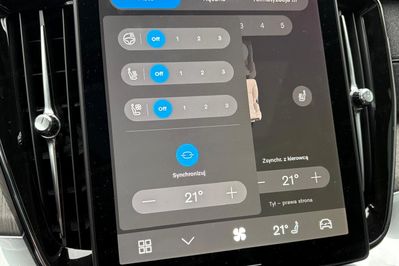 Volvo XC90 T8 AWD Plug-In Hybrid Ultra Bright 7os