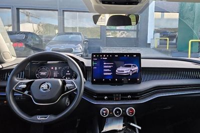 Skoda Superb 1.5 TSI Selection DSG